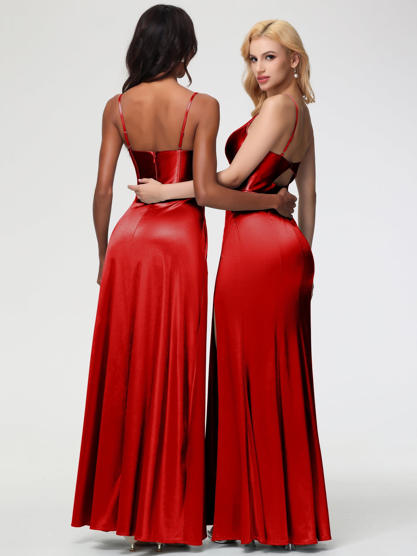 Red Bridesmaid Dresses Spaghetti Straps V-Neck Sheath Stretch Satin Bridesmaid Dress With Split