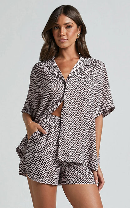 Brunita Shorts - High Waisted Tie Shorts in Moroccan Geo print