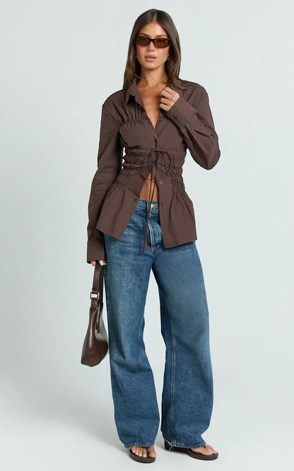 Cody Shirt - Ruched Detail Scrunch Shirt in Chocolate
