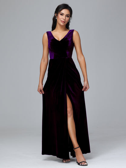 V Neck Velvet Plus Size Bridesmaid Dress With Slit