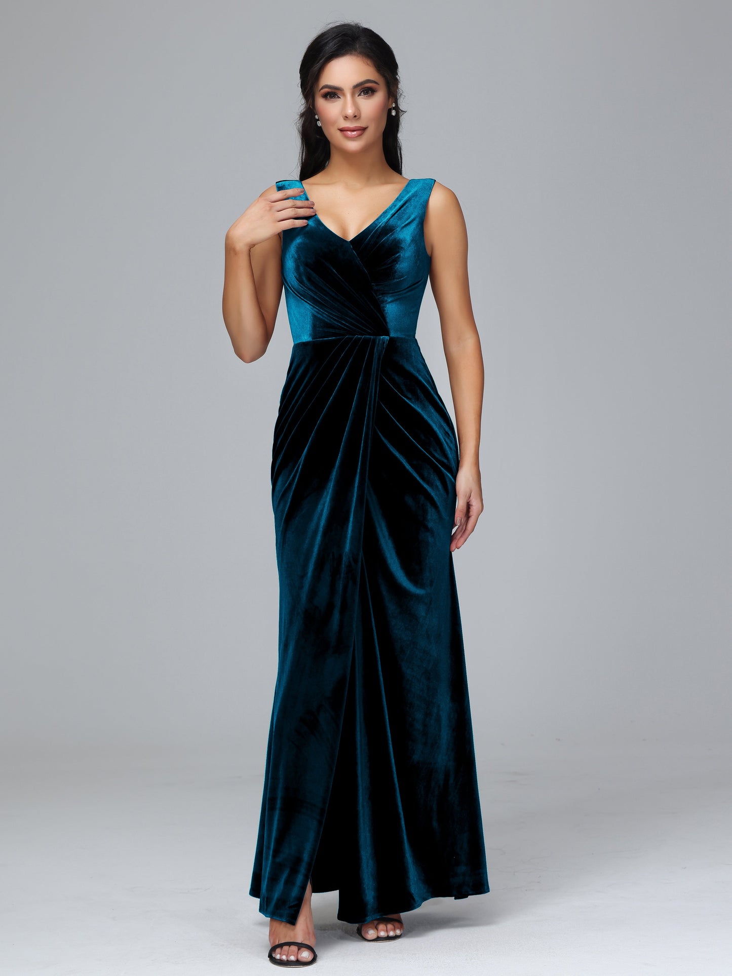 V Neck Velvet Plus Size Bridesmaid Dress With Slit