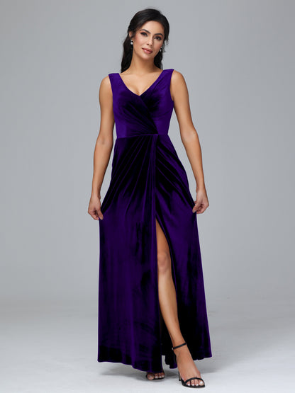 V Neck Velvet Plus Size Bridesmaid Dress With Slit