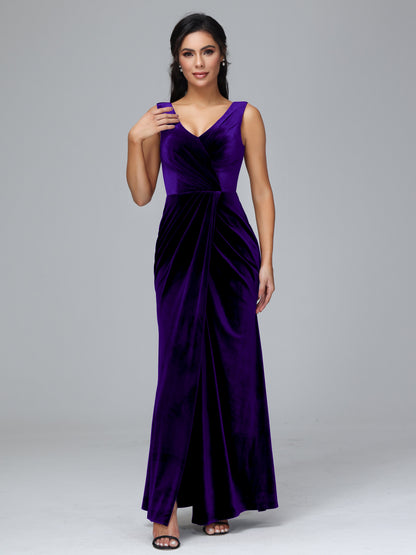 V Neck Velvet Plus Size Bridesmaid Dress With Slit