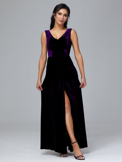 V Neck Velvet Plus Size Bridesmaid Dress With Slit