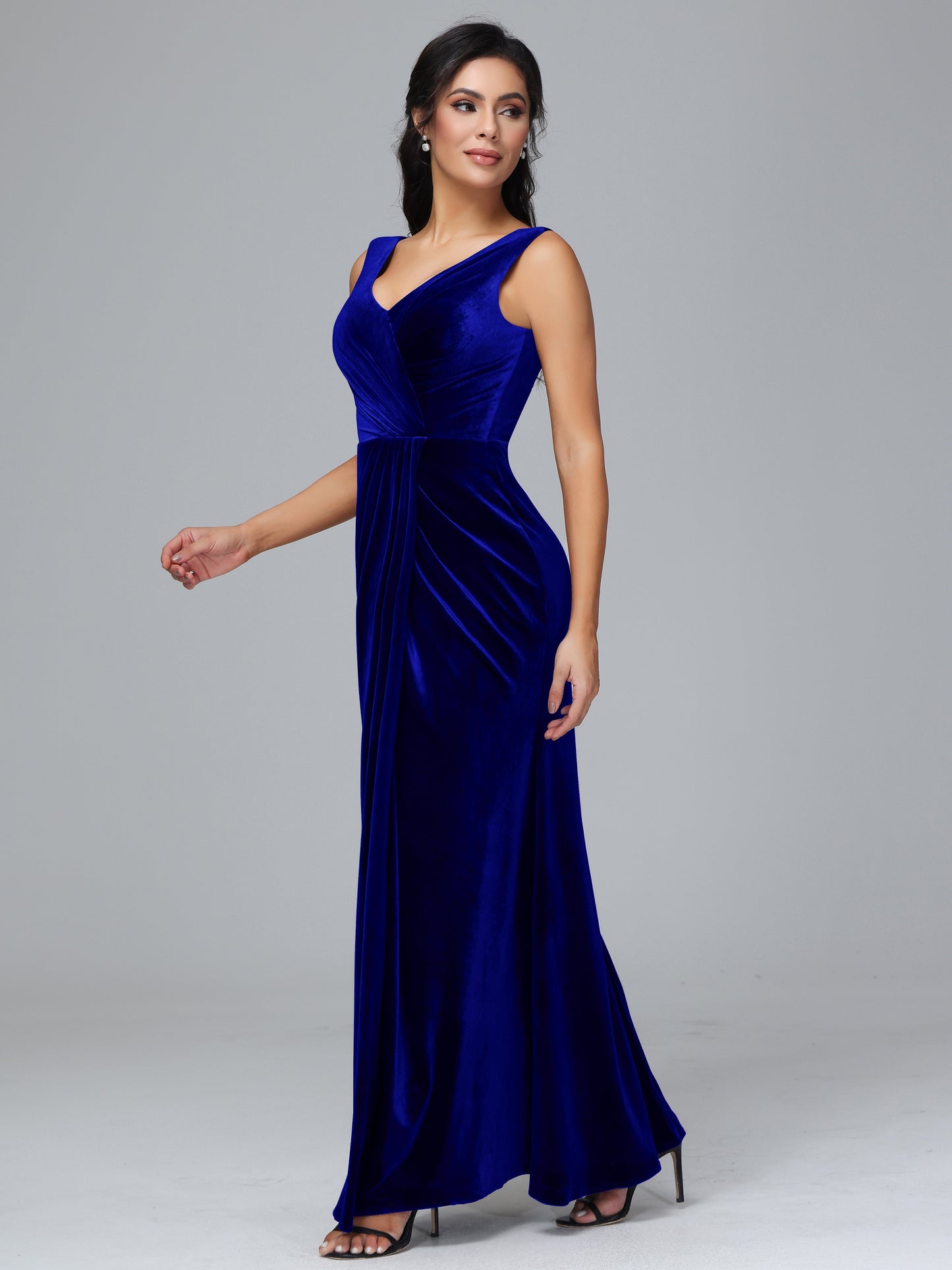 V Neck Velvet Plus Size Bridesmaid Dress With Slit