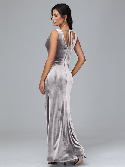 V Neck Velvet Plus Size Bridesmaid Dress With Slit