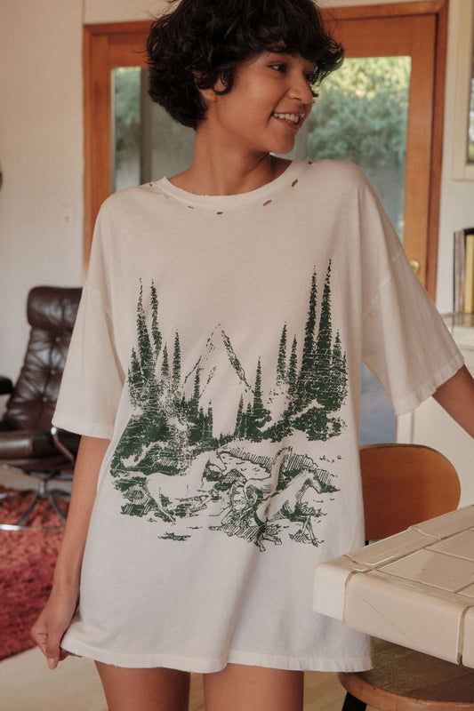 Mustang Mountain Distressed Oversize Graphic Tee