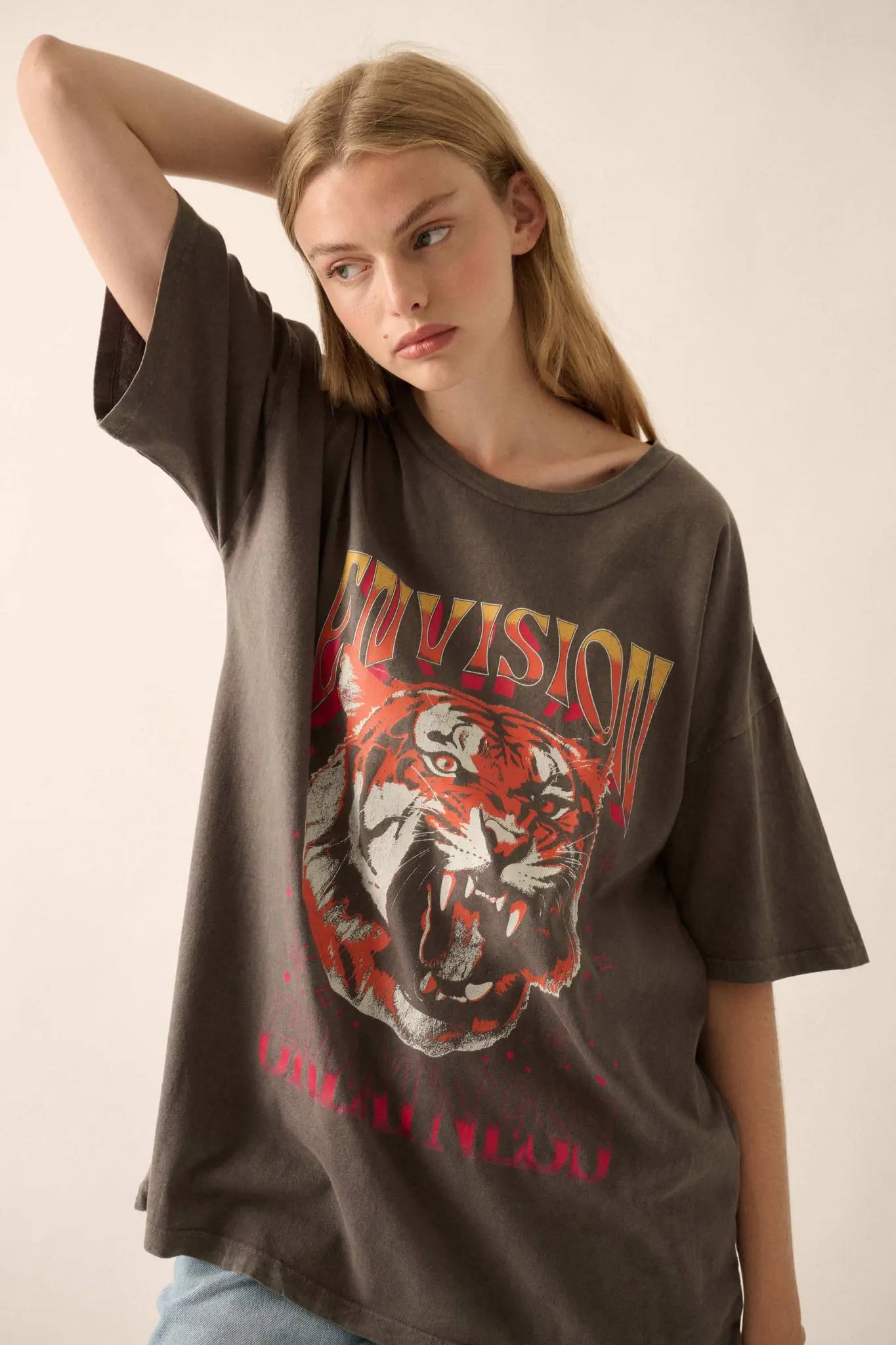 Envision Greatness Vintage-Print Tiger Graphic Tee