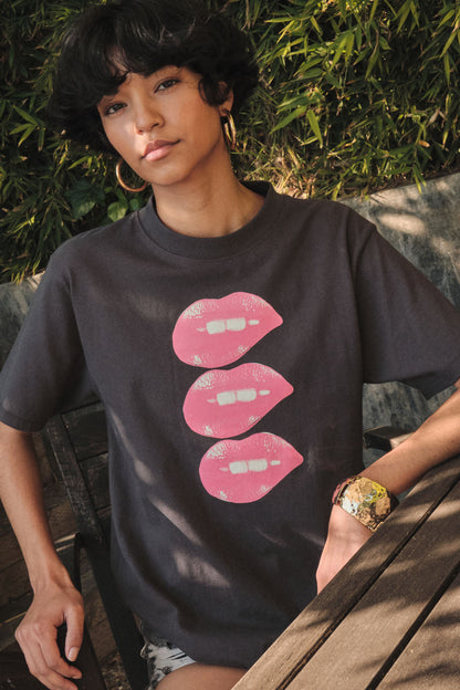 Lip Bite Vintage-Print Garment-Dyed Graphic Tee