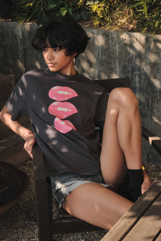 Lip Bite Vintage-Print Garment-Dyed Graphic Tee