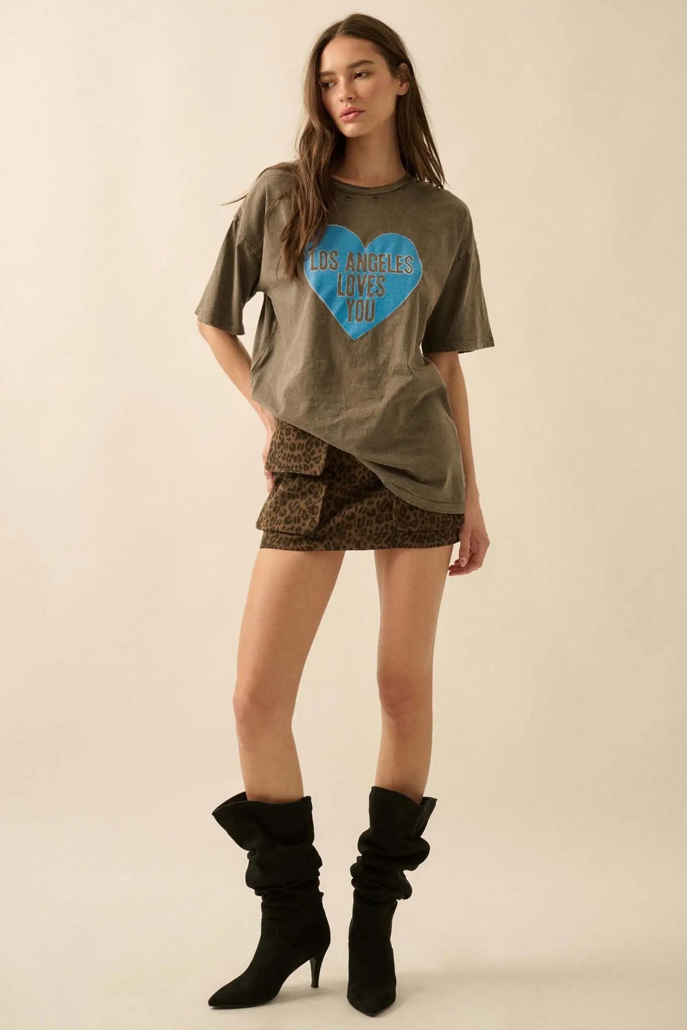 LA Loves You Distressed Oversize Graphic Tee