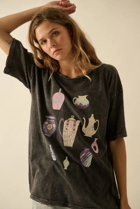 Pretty Pottery Vintage-Wash Oversize Graphic Tee