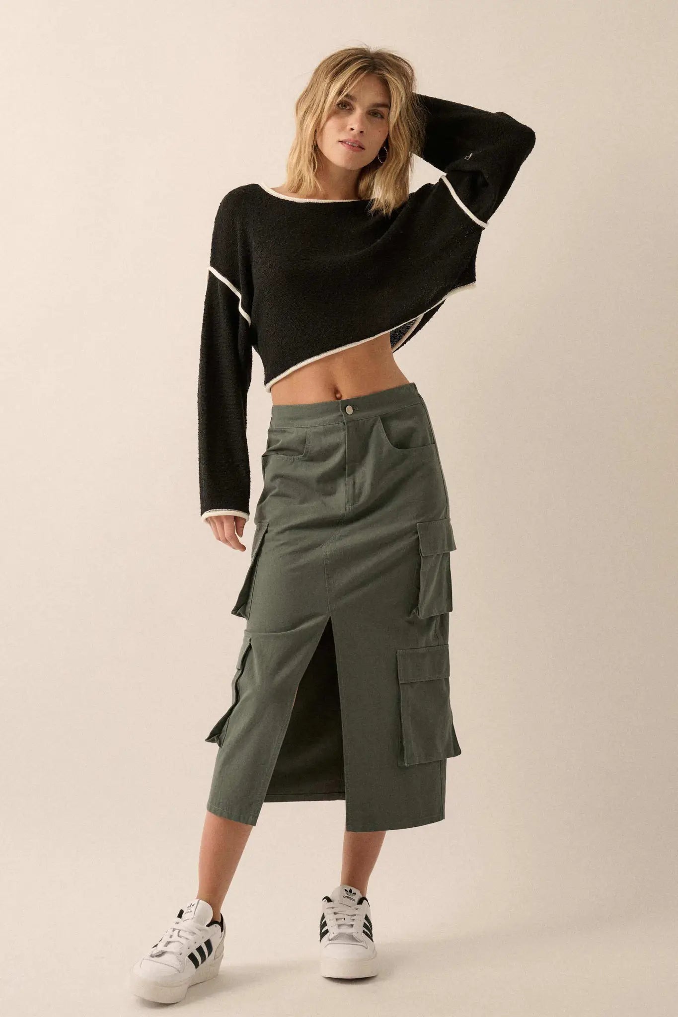 Cuddle Party Cropped Exposed-Seam Sweater