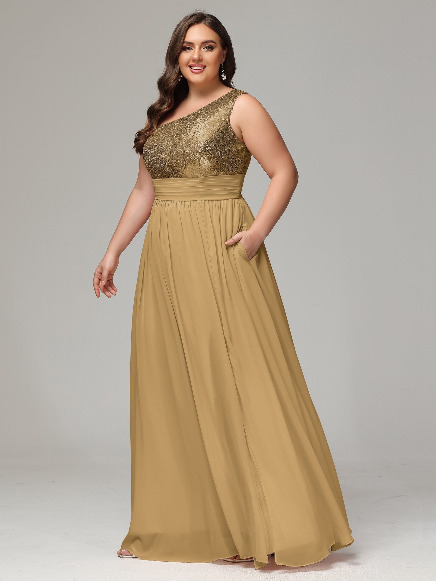 One-Shoulder Sequins Plus Size Bridesmaid Dress