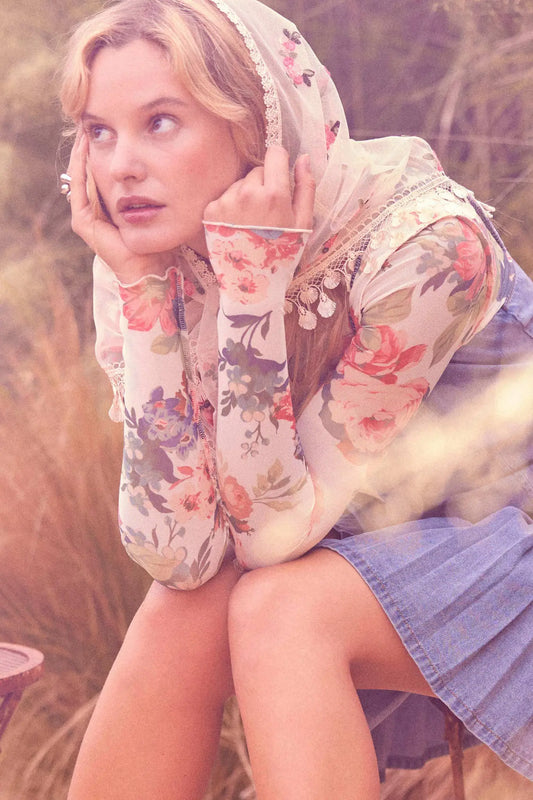 Blooming Heart Floral Mesh Exposed-Seam Top