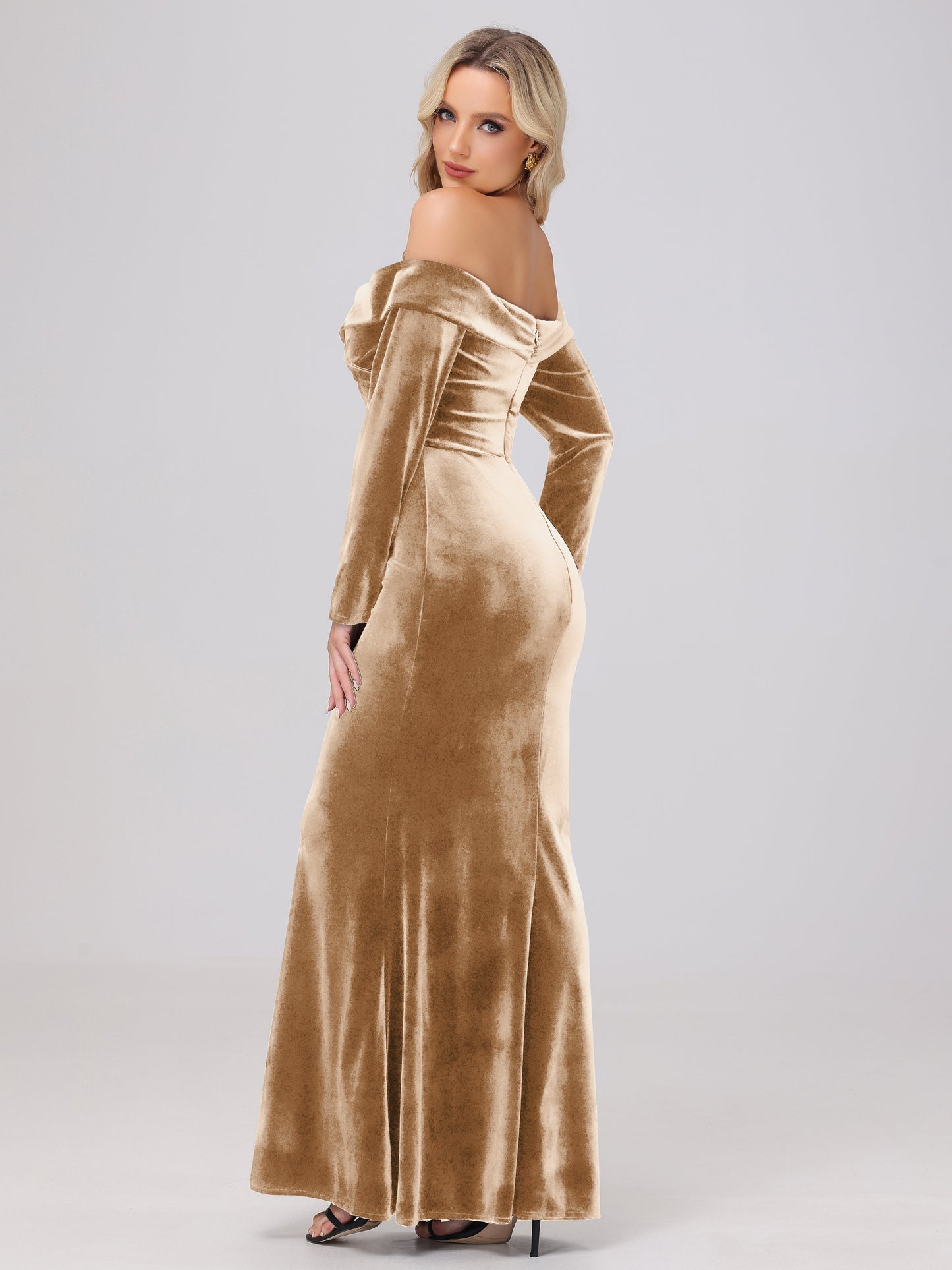 Off the Shoulder Sheath Long Sleeves Velvet Bridesmaid Dresses