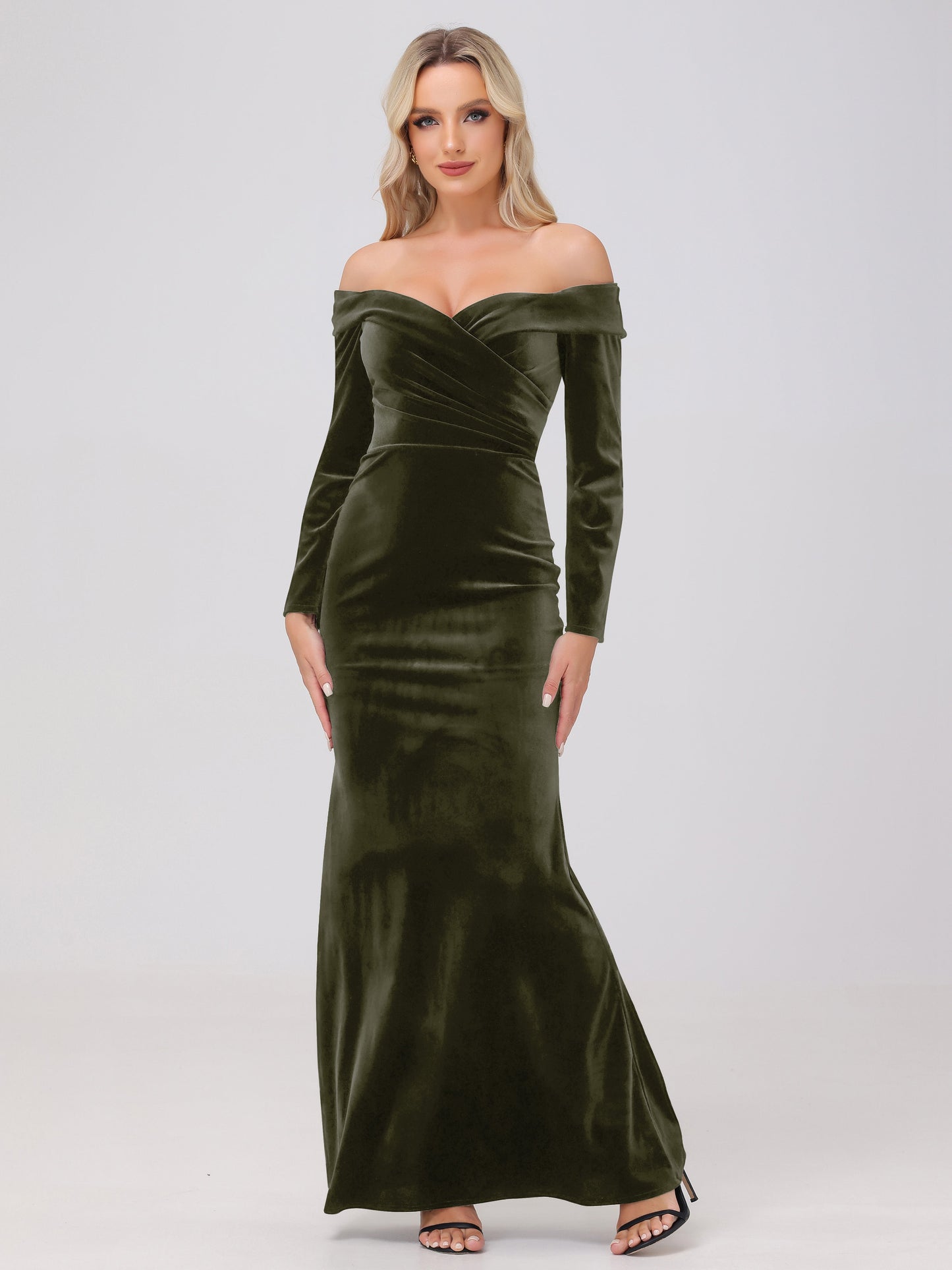 Off the Shoulder Sheath Long Sleeves Velvet Bridesmaid Dresses