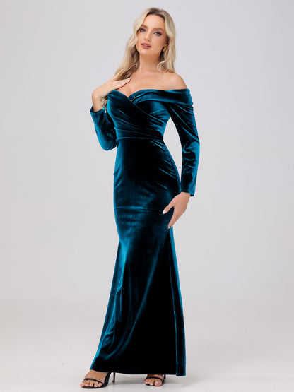 Off the Shoulder Sheath Long Sleeves Velvet Bridesmaid Dresses