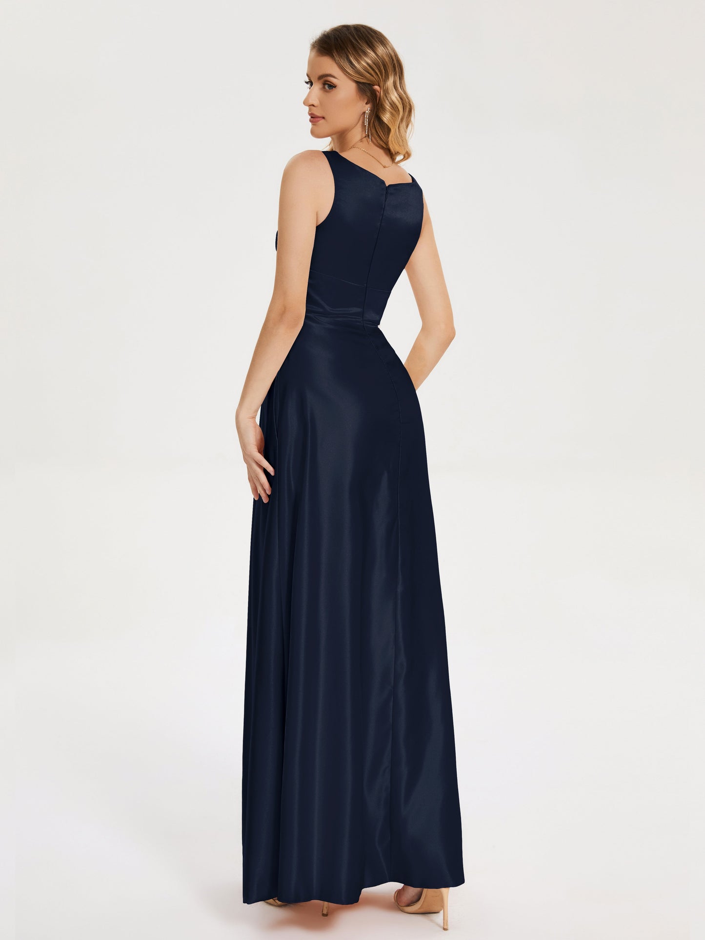 Lilliana Round Neck Long Satin Bridesmaid Dress