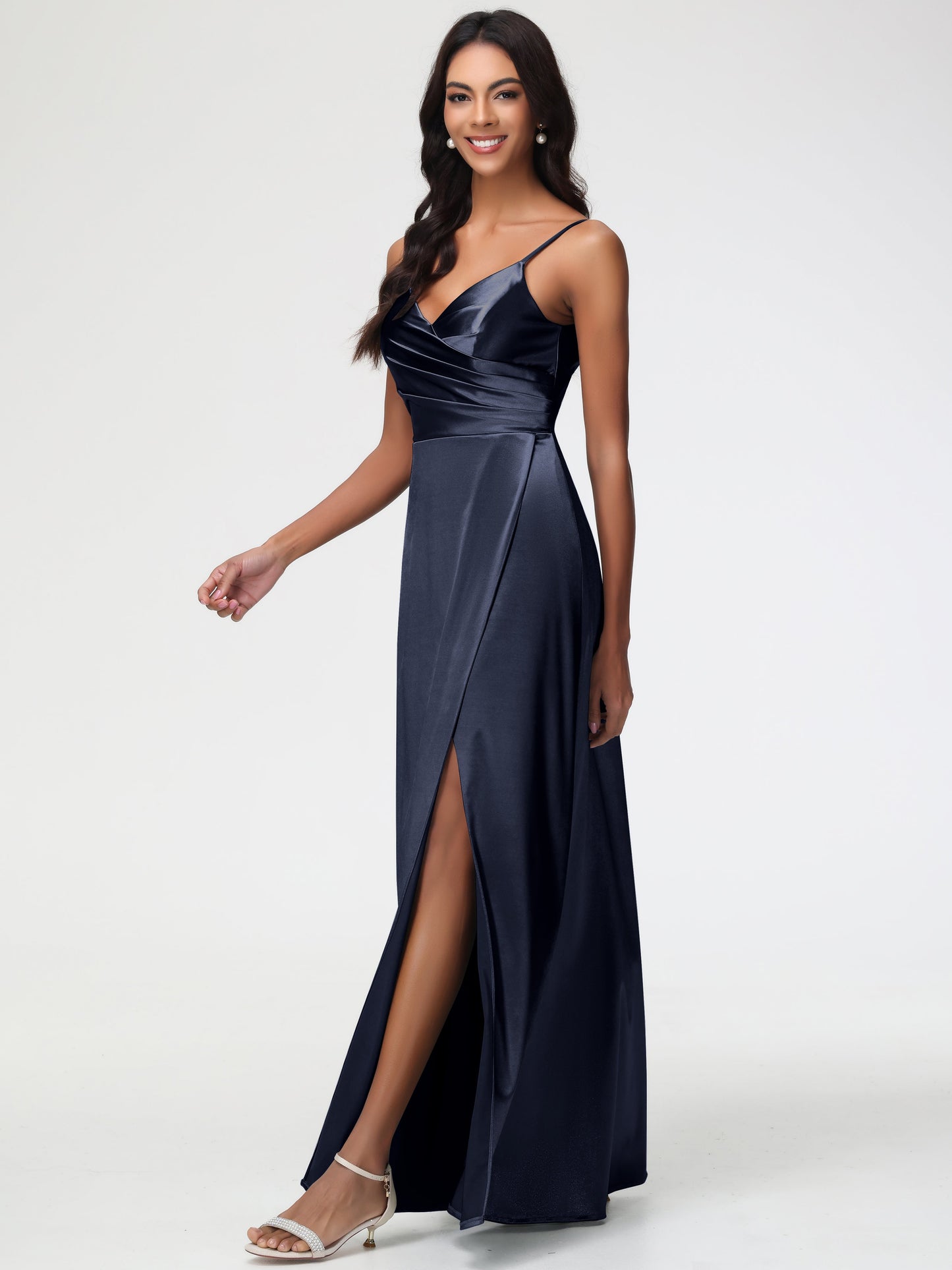Dark Navy Blue Bridesmaid Dresses Spaghetti Straps Pleated Sleeveless V-Neck Long Stretch Satin Bridesmaid Dresses