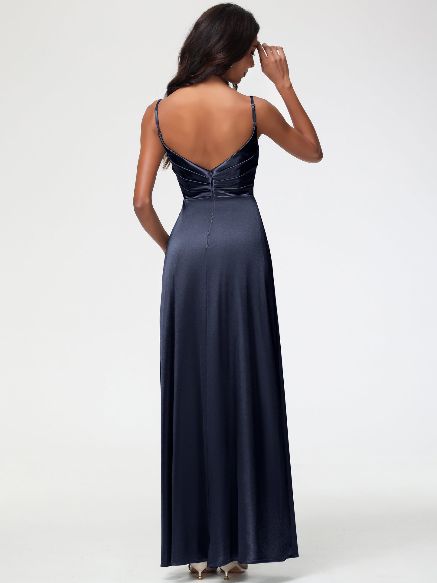 Dark Navy Blue Bridesmaid Dresses Spaghetti Straps Pleated Sleeveless V-Neck Long Stretch Satin Bridesmaid Dresses