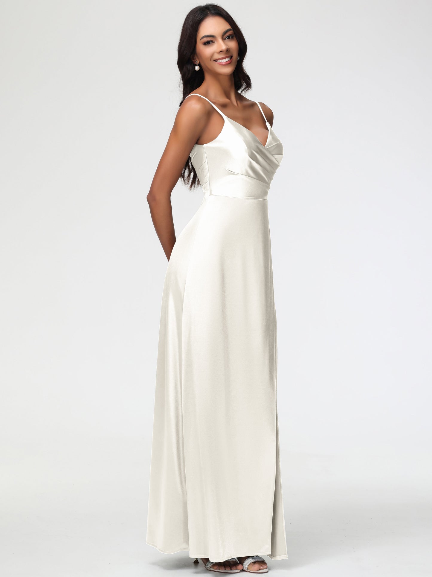 Ivory Colour Bridesmaid Dresses Spaghetti Straps Pleated Sleeveless V-Neck Long Stretch Satin Bridesmaid Dresses