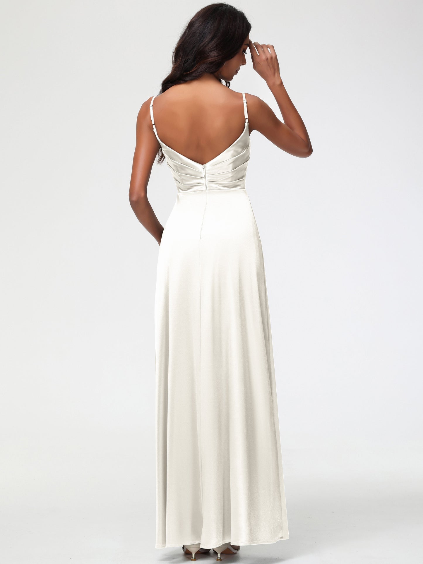 Ivory Colour Bridesmaid Dresses Spaghetti Straps Pleated Sleeveless V-Neck Long Stretch Satin Bridesmaid Dresses