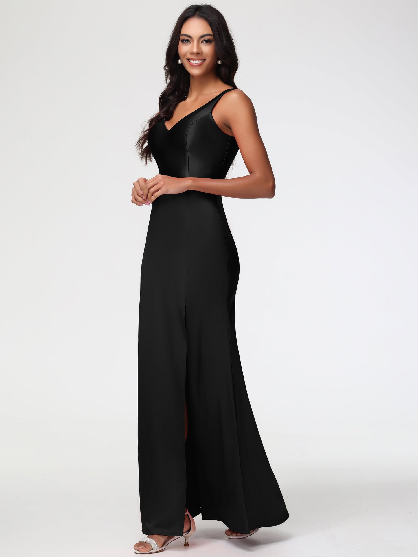 Black Long Bridesmaid Dresses Elegant Sleeveless Sheath/Column V-Neck Floor Length Stretch Satin Bridesmaid Dress