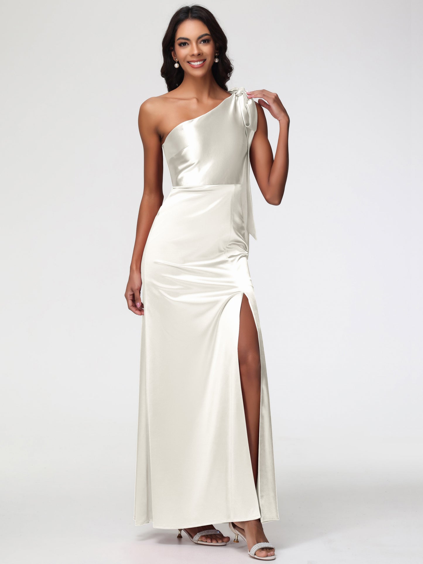 Ivory Bridesmaids Dresses Elegant One Shoulder Stretch Satin Sleeveless Sheath/Column Bridesmaid Dresses