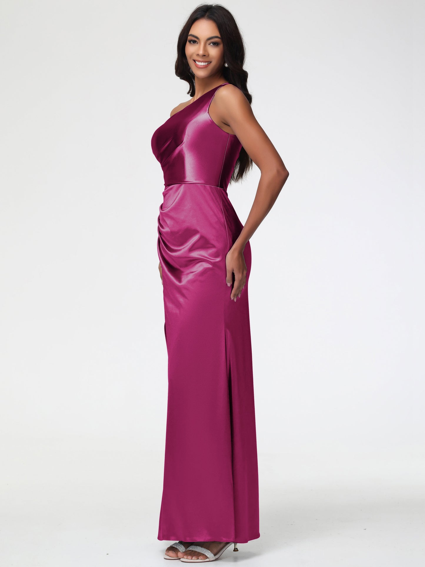 Fuchsia Bridesmaid Dresses Long One Shoulder Ruched Sleeveless Sheath/Column Floor Length Bridesmaid Dresses With Slit