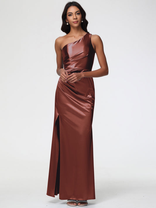 Dark Terracotta Bridesmaid Dresses One Shoulder Ruched Sleeveless Sheath/Column Floor Length Bridesmaid Dresses With Slit