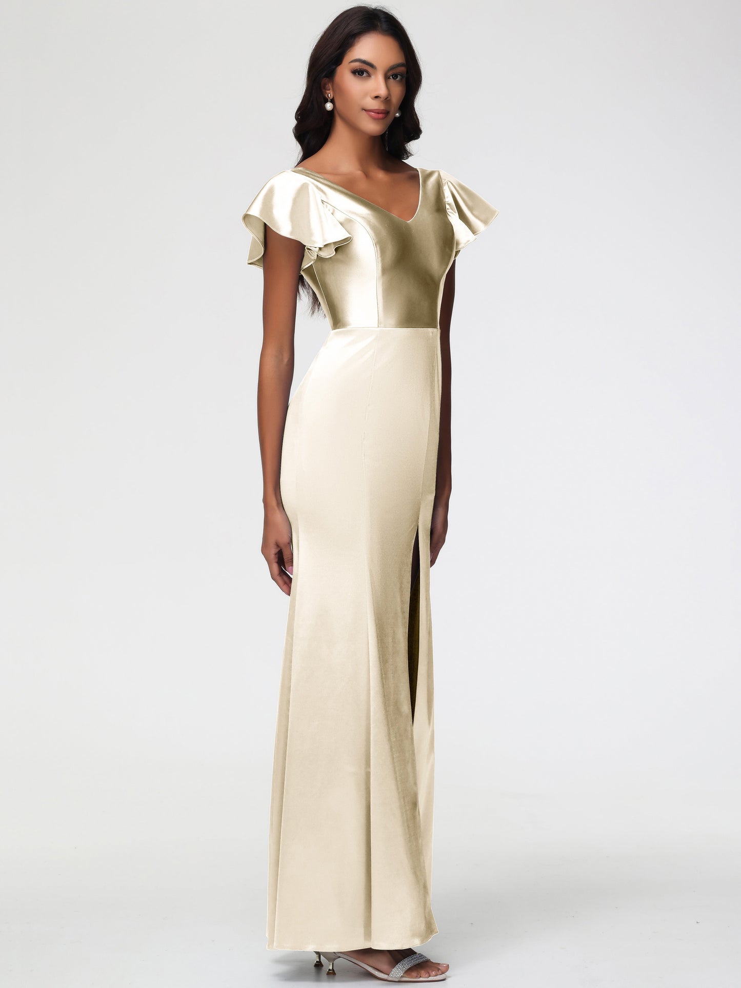 Champagne Bridesmaids Dresses Trumpet/Mermaid Short Sleeve V-Neck Floor Length Bridesmaid Dresses