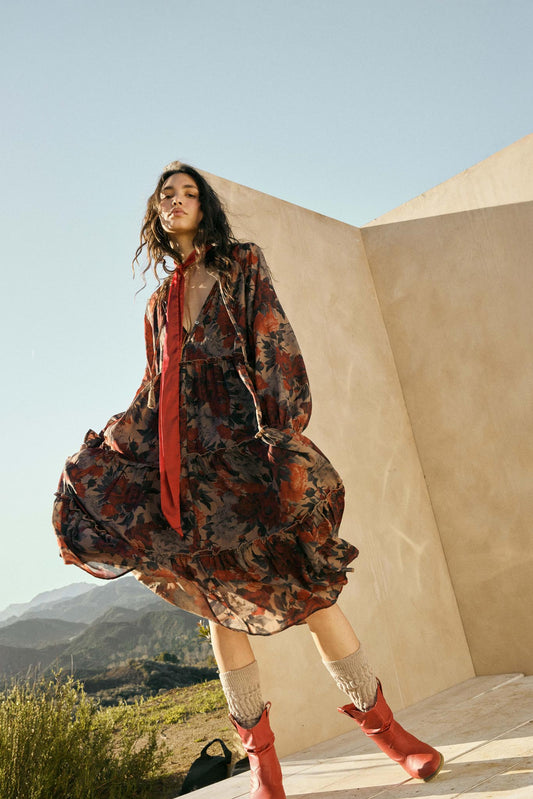 Potpourri Grove Tiered Floral Midi Prairie Dress
