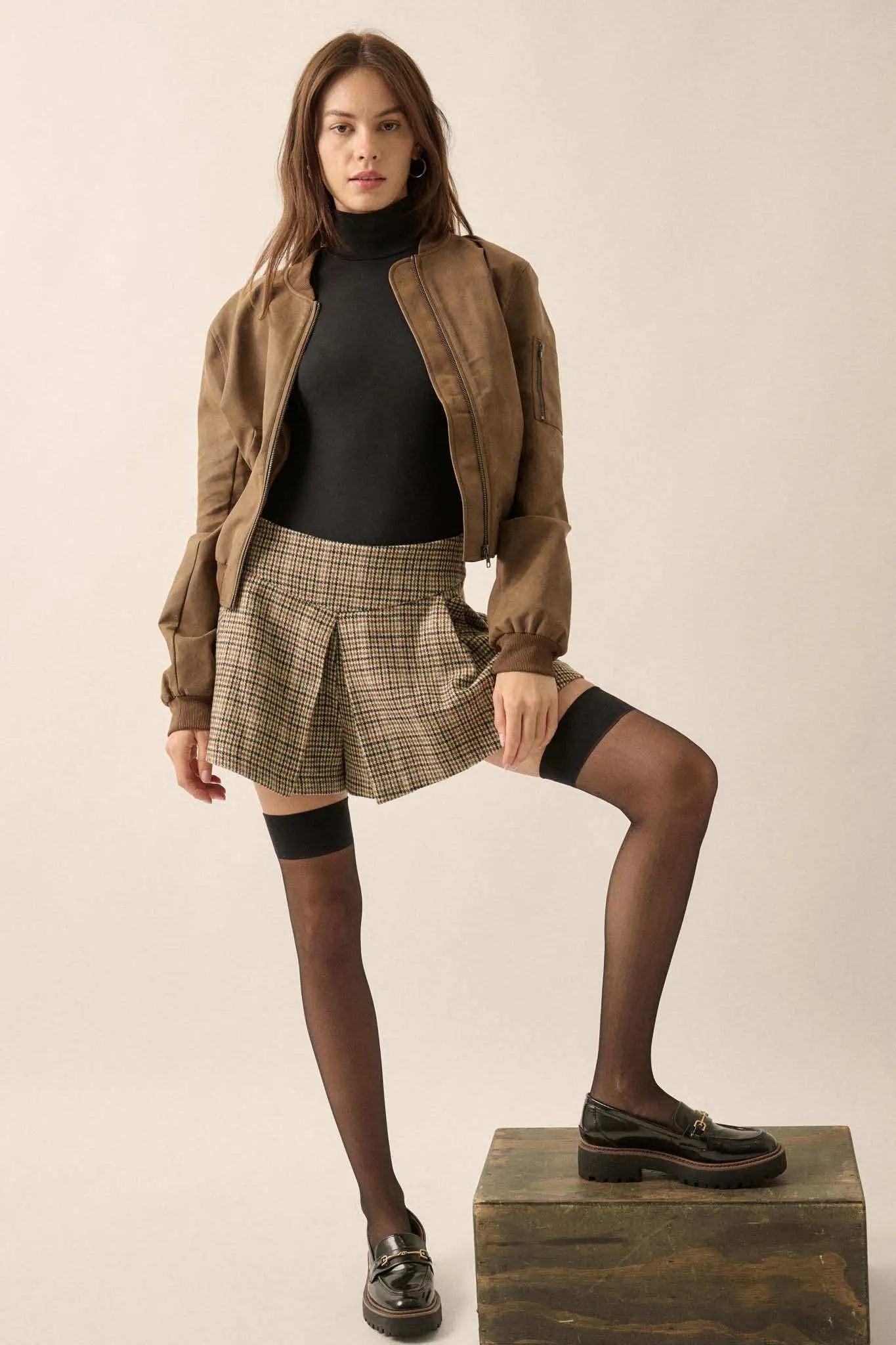 Prep School Houndstooth Plaid Pleated Shorts