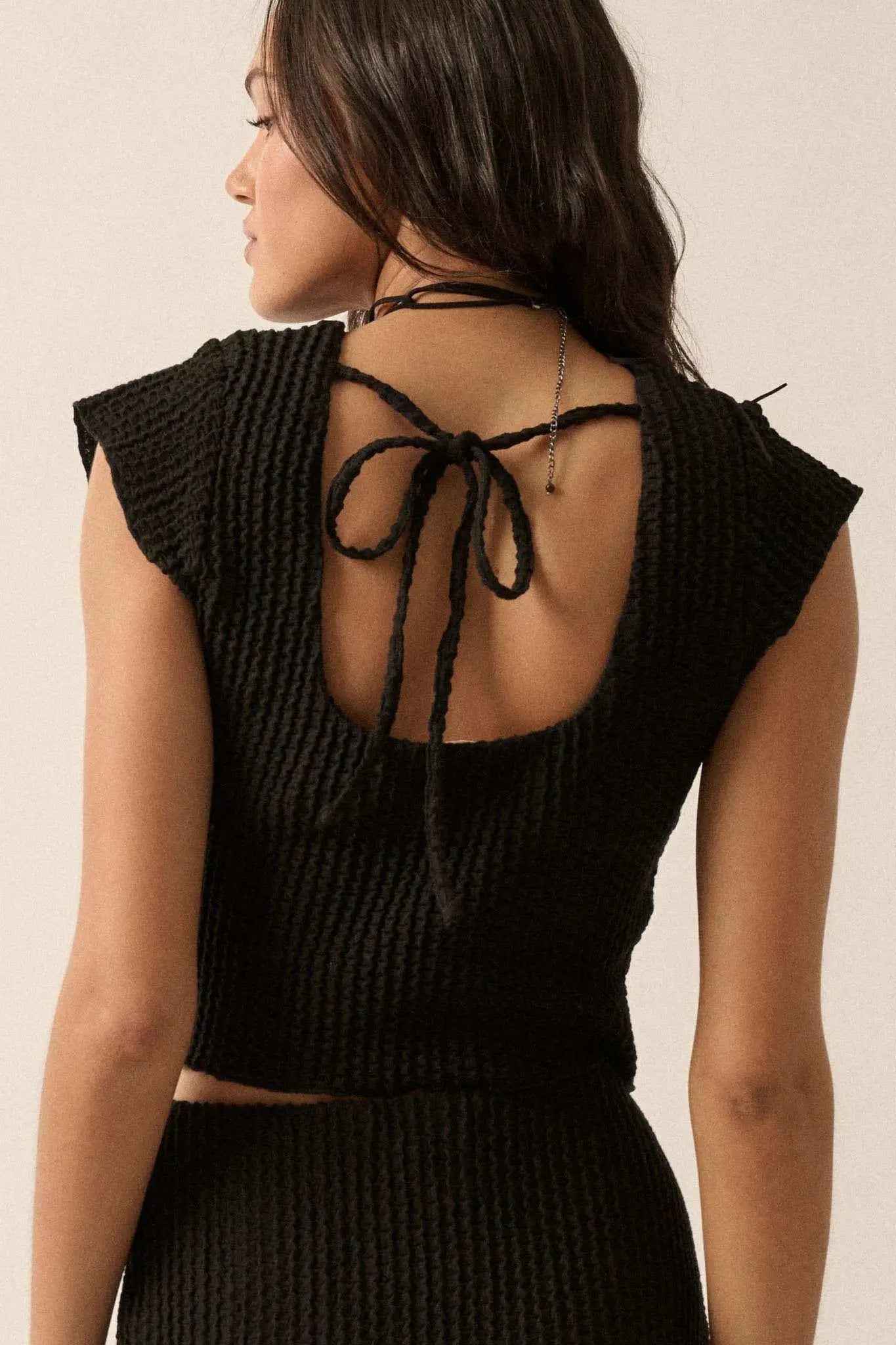 Kiss Me Textured Pucker-Knit Cap-Sleeve Crop Top