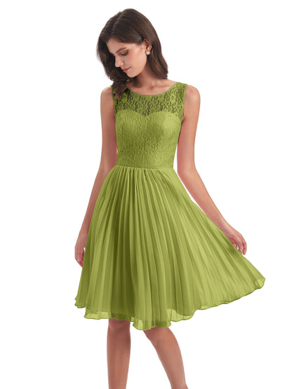 Eleanor Knee Length Scoop Sleeveless Lace Bridesmaid Dresses