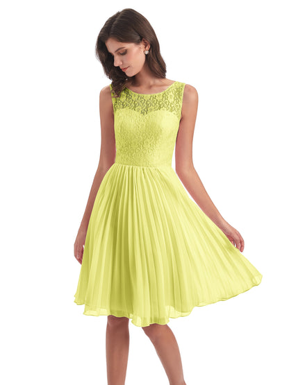 Eleanor Knee Length Scoop Sleeveless Lace Bridesmaid Dresses