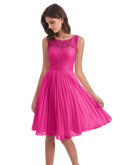 Eleanor Knee Length Scoop Sleeveless Lace Bridesmaid Dresses