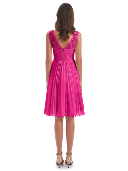 Eleanor Knee Length Scoop Sleeveless Lace Bridesmaid Dresses