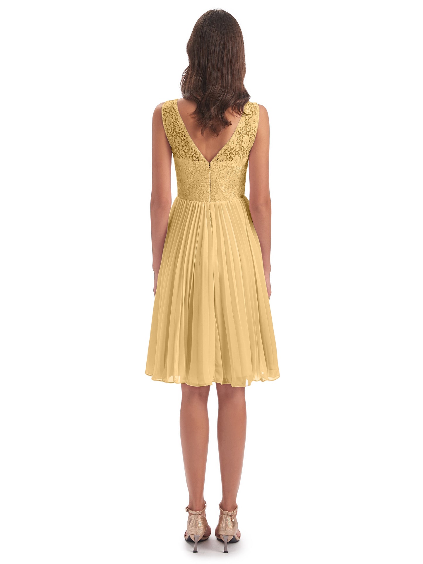 Eleanor Knee Length Scoop Sleeveless Lace Bridesmaid Dresses