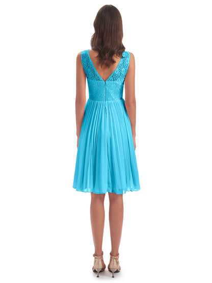 Eleanor Knee Length Scoop Sleeveless Lace Bridesmaid Dresses