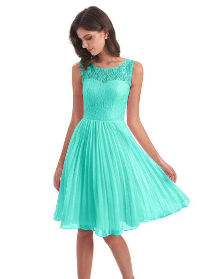 Eleanor Knee Length Scoop Sleeveless Lace Bridesmaid Dresses