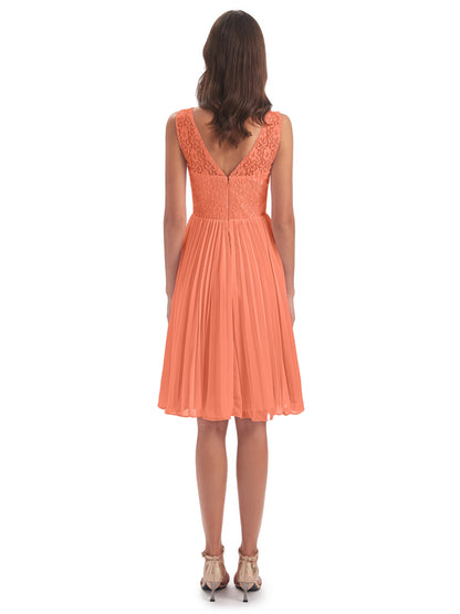 Eleanor Knee Length Scoop Sleeveless Lace Bridesmaid Dresses
