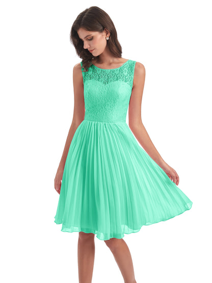 Eleanor Knee Length Scoop Sleeveless Lace Bridesmaid Dresses