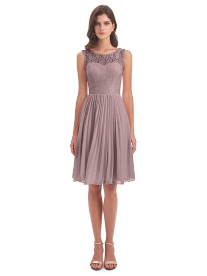 Eleanor Knee Length Scoop Sleeveless Lace Bridesmaid Dresses