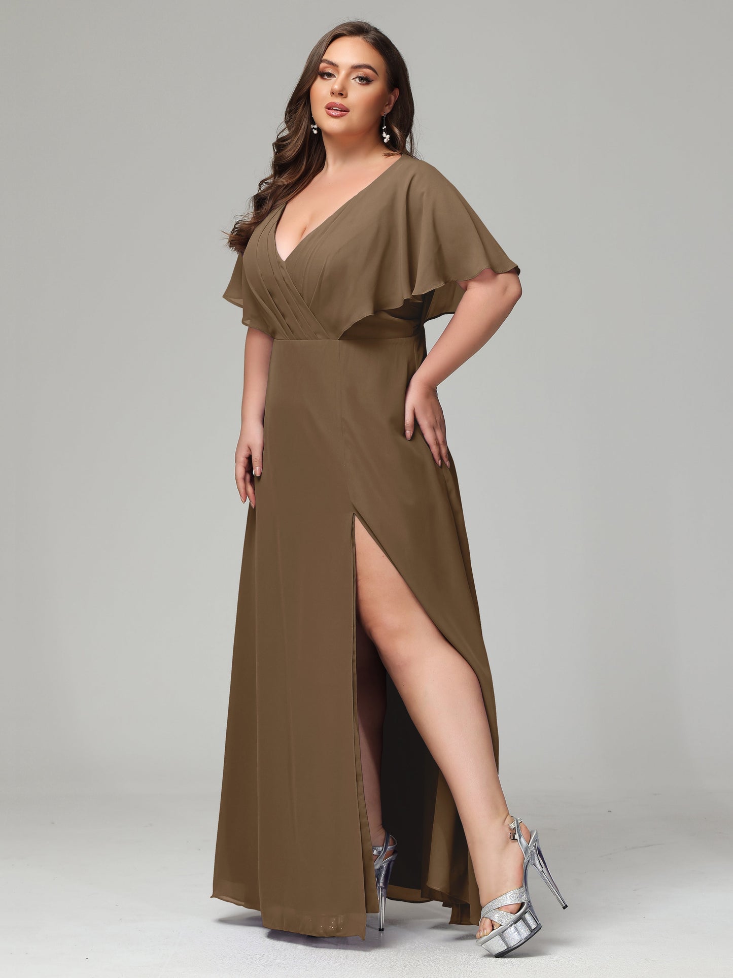 V-Neck Short Sleeves Plus Size Chiffon Bridesmaid Dresses